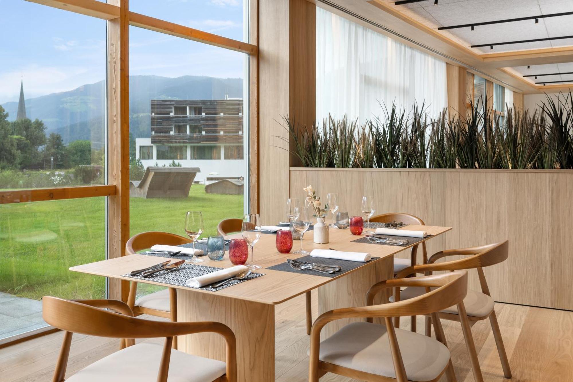 Falkensteiner Hotel & Spa Carinzia Superior Tröpolach Eksteriør billede