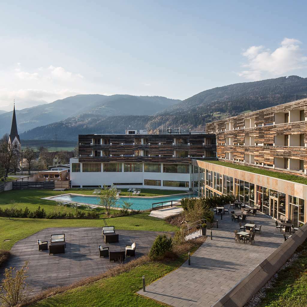 Falkensteiner Hotel & Spa Carinzia Superior Tröpolach Eksteriør billede